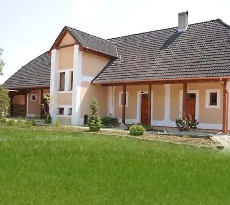 Stara Skola Tatil Evi Kosariska